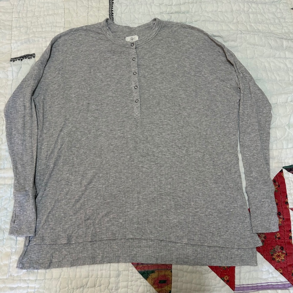Aerie Henley Ribbed Long Sleeve Top Gray Thumbhole Oversized Large